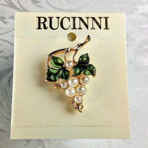 Vintage Rucinni Green Enamel Leaf & Pearl Gold Pin